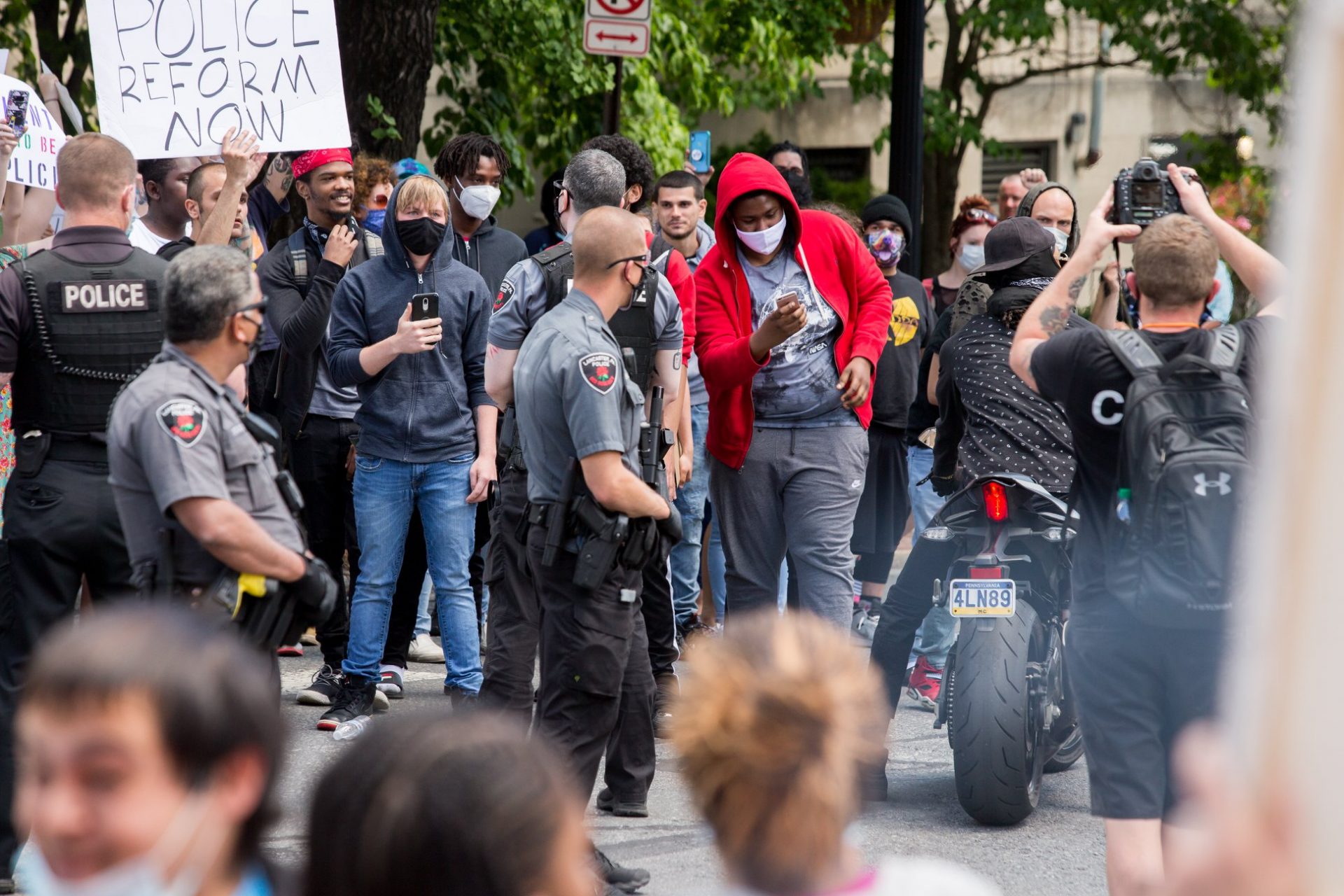 Mayor, police chief: White nationalists tried to incite violence at ...