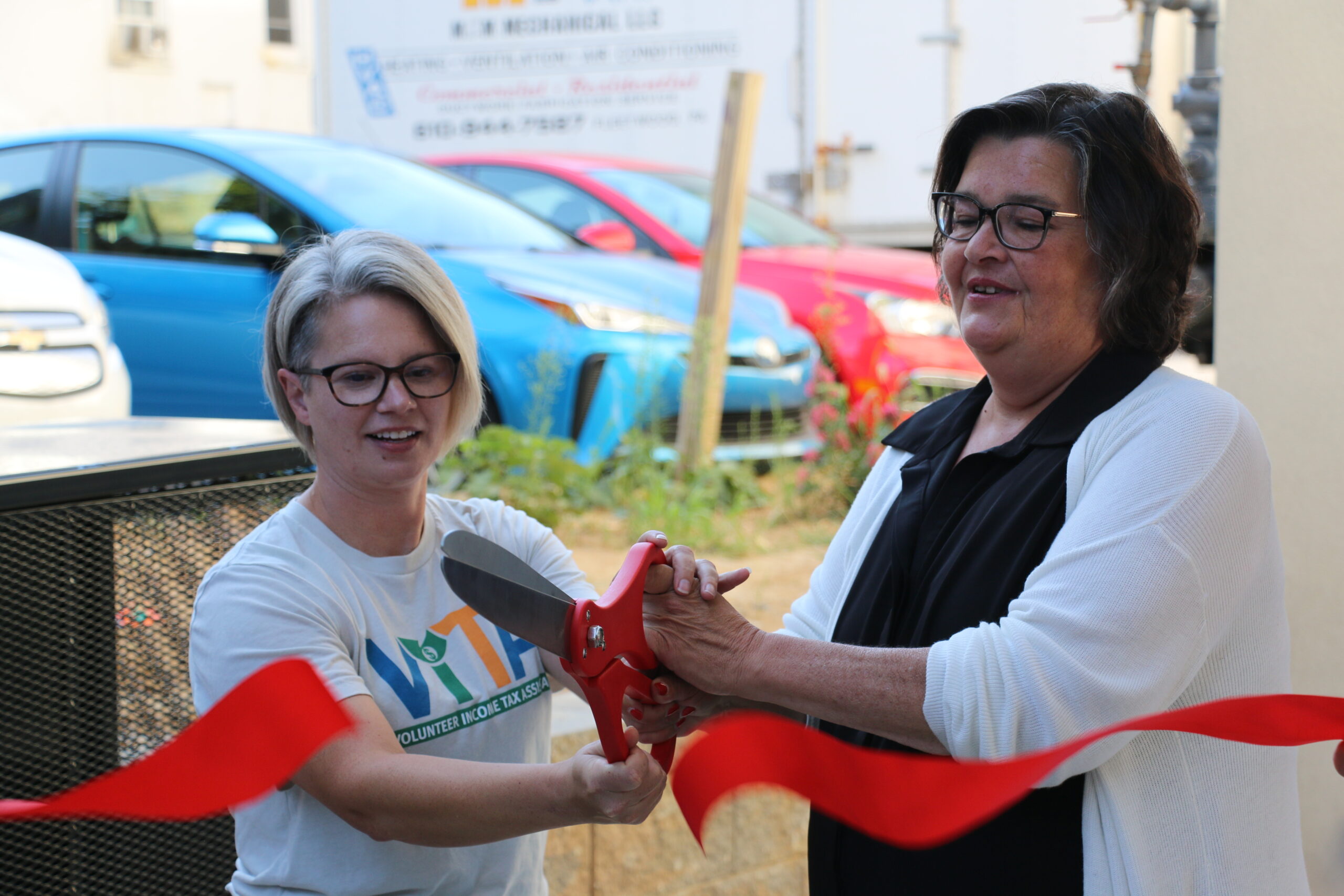 United Way VITA Host Open House For New Downtown Office Community   IMG 8734 Scaled 