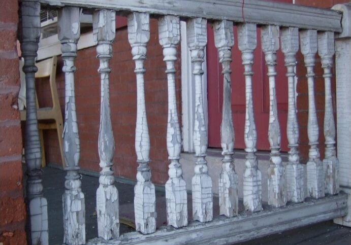 Lead remediation before A porch railing before lead remediation. (Source: City of Lancaster)